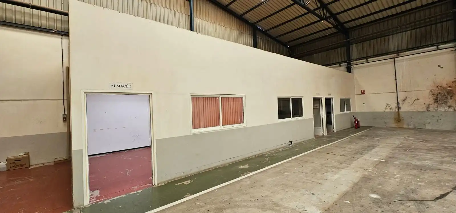 Vista exterior de Nau industrial en venda en Antas