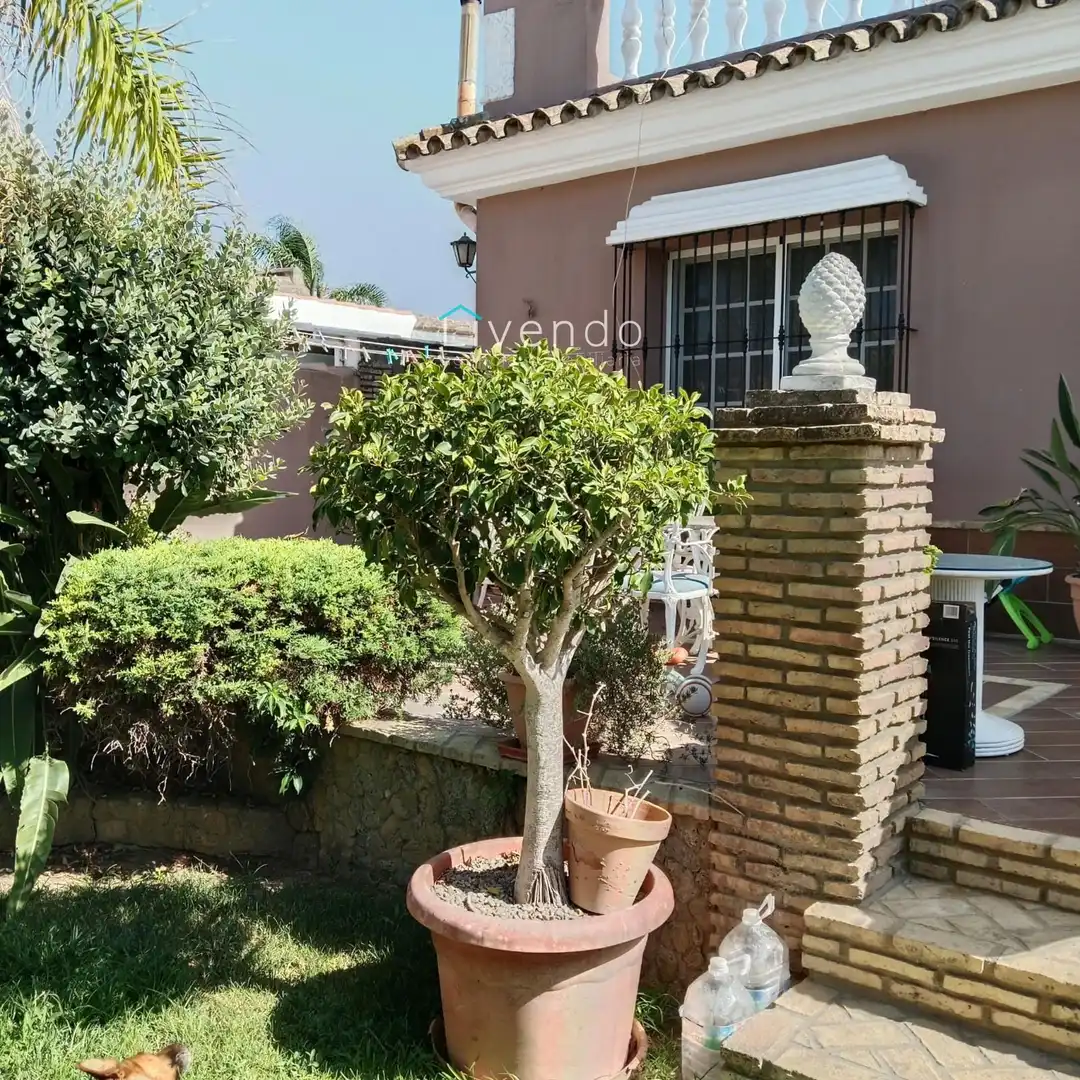 Jardín de Casa o chalet en venta en Chiclana de la Frontera con Aire acondicionado