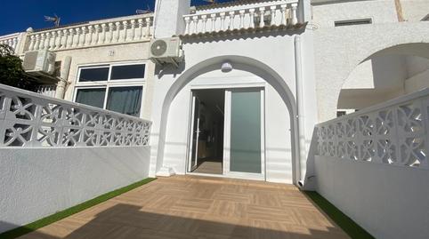 Photo 2 of Single-family semi-detached for sale in Urbanizacion Fiesta, 3, Nueva Torrevieja, Torrevieja