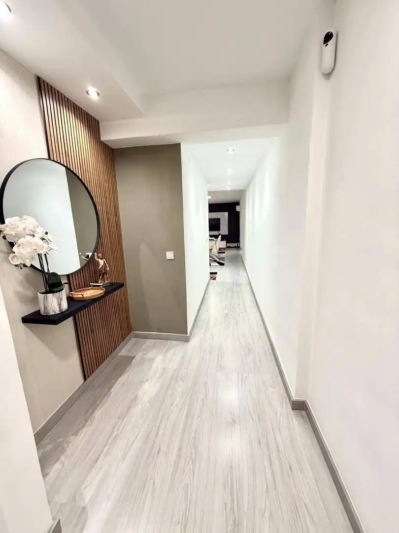 Flat for sale in Valencia  with Air Conditioner, Furnished and Balcony