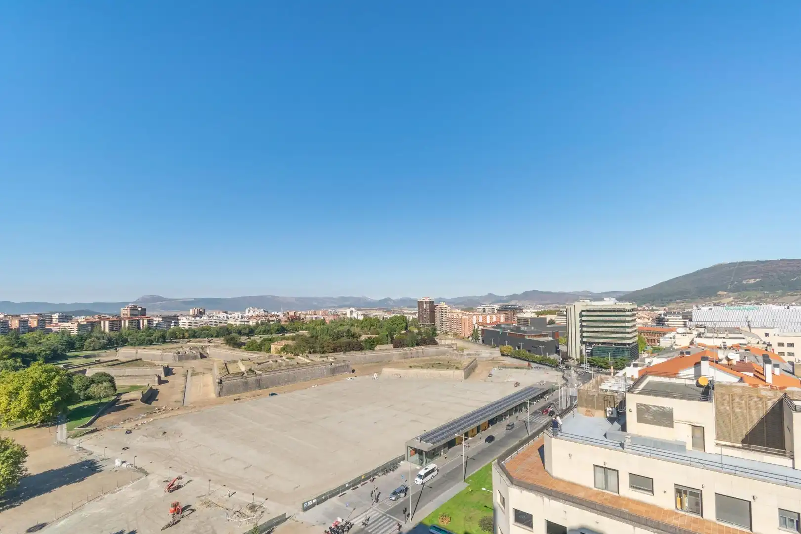 Exterior view of Flat for sale in 2º Ensanche