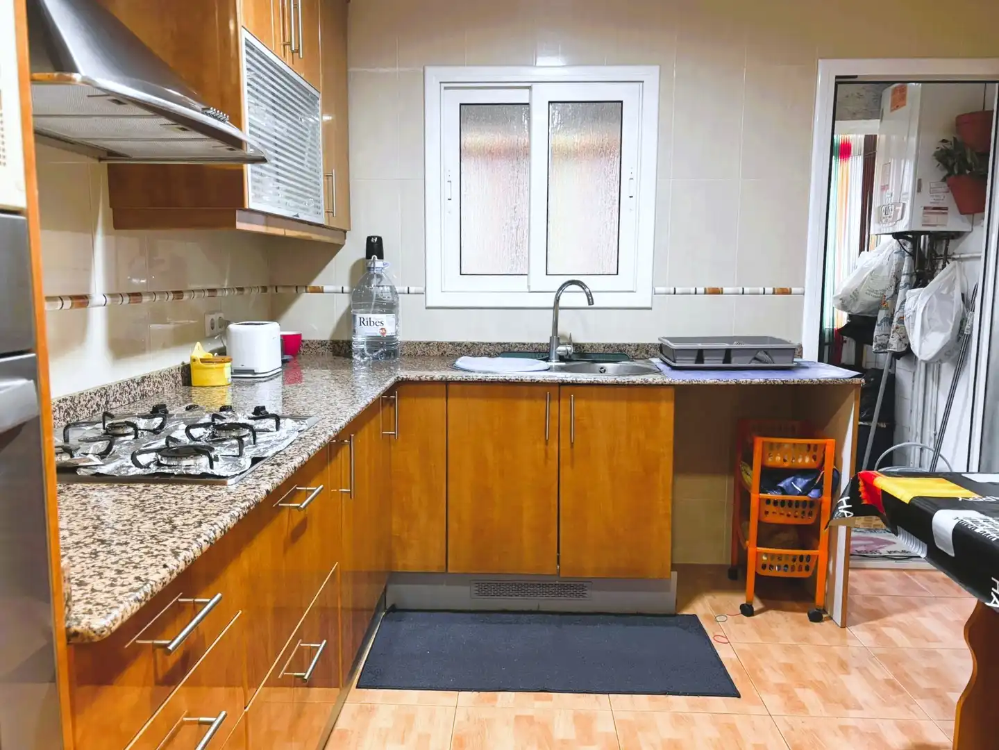 Cocina de Piso en venta en Terrassa con Calefacción