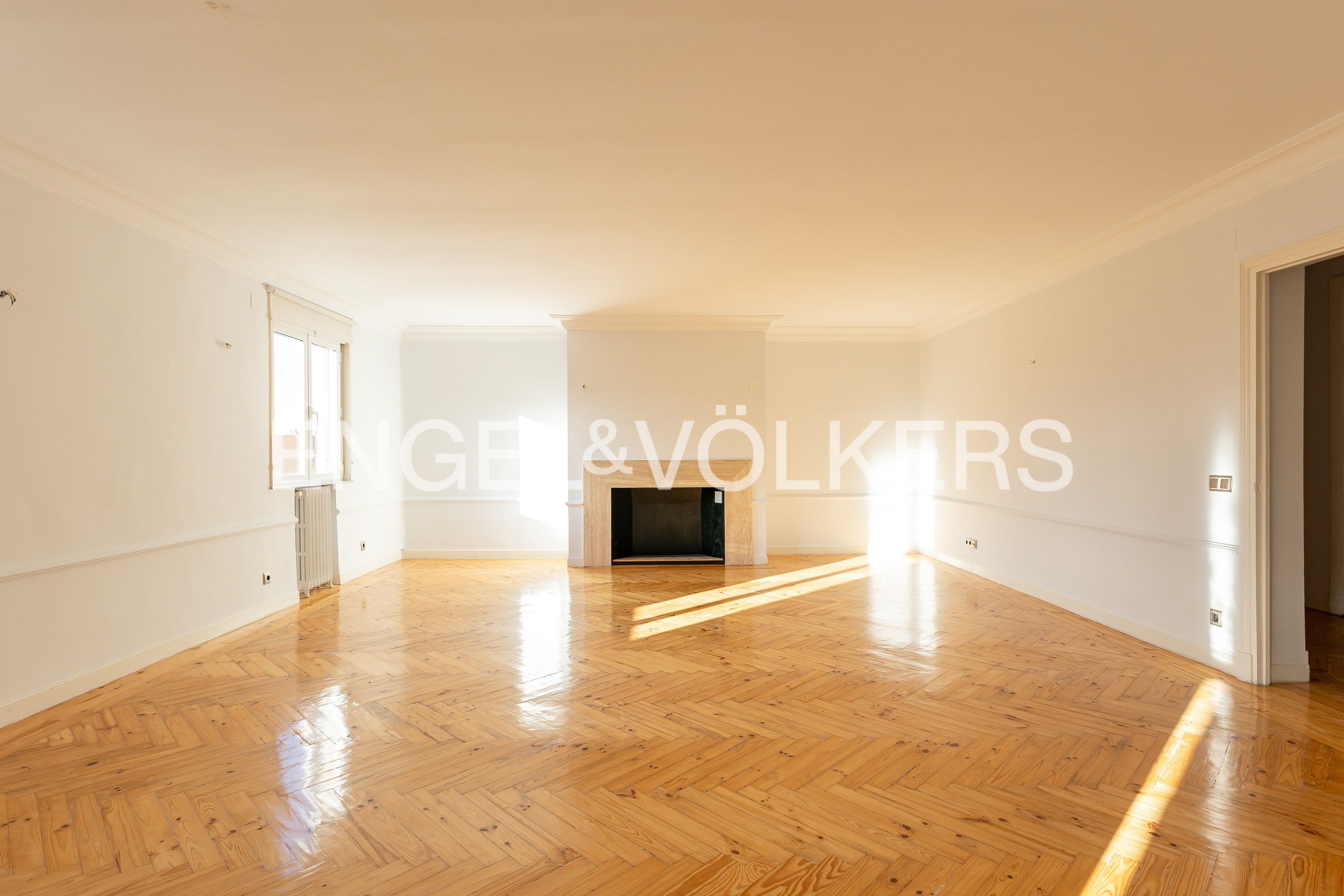 Living room of Apartment to rent in  Madrid Capital  with Air Conditioner, Heating and Storage room