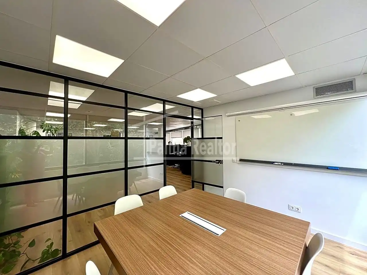 Office for sale in  Palma de Mallorca  with Air Conditioner