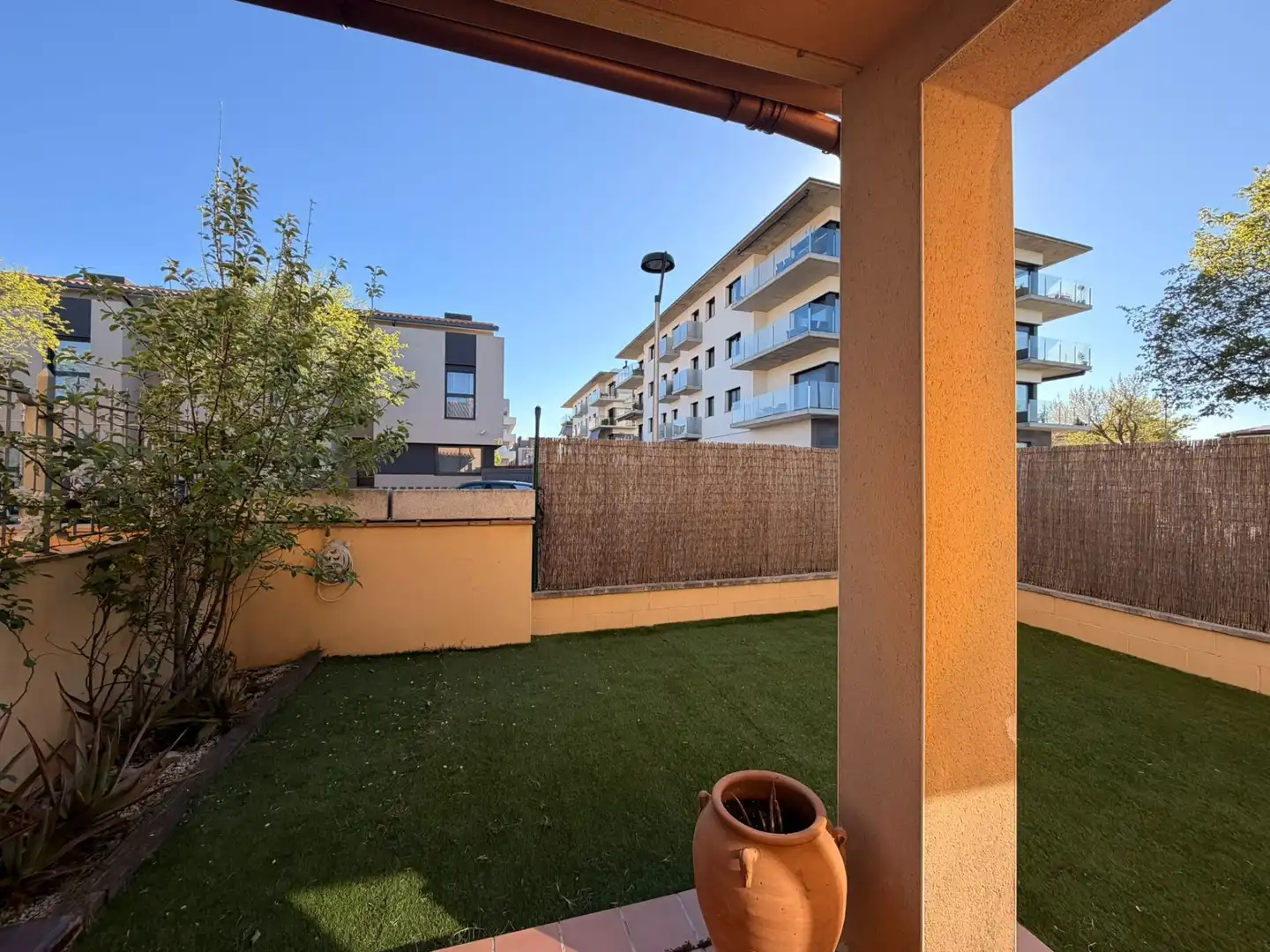 Terraza de Casa adosada en venta en Vilablareix con Calefacción y Trastero