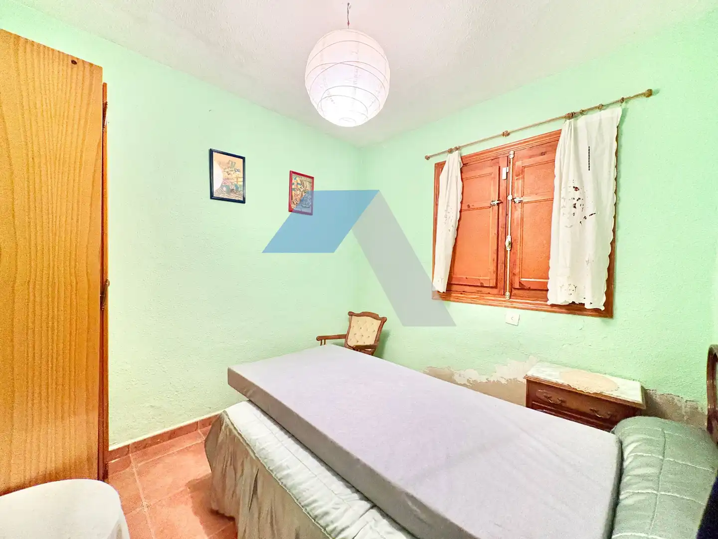 Dormitori de Casa o xalet en venda en Mutxamel amb Jardí privat