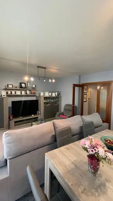 Sala de estar de Piso en venta en Portugalete con Calefacción, Jardín privado y Parquet