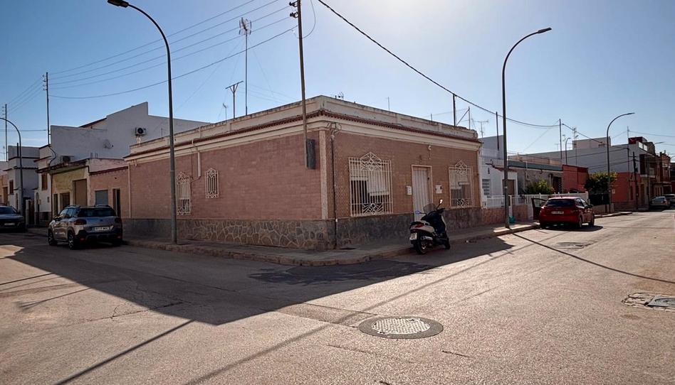 Foto 1 de Casa o xalet en venda a Calle Río Guadalquivir, 21, Los Dolores, Murcia