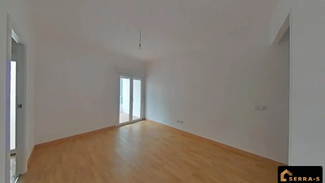 Bedroom of Flat for sale in Mataró  with Parquet flooring and Terrace