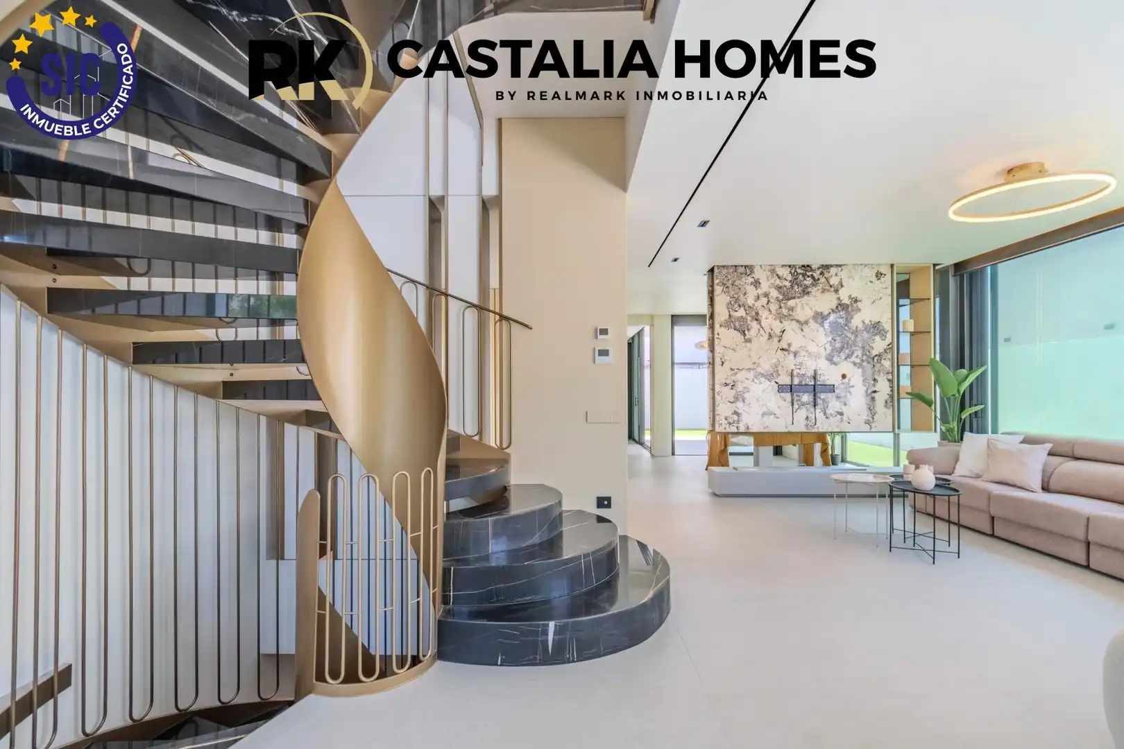 Casa o xalet en venda en Castellón de la Plana / Castelló de la Plana amb Aire condicionat, Calefacció i Jardí privat