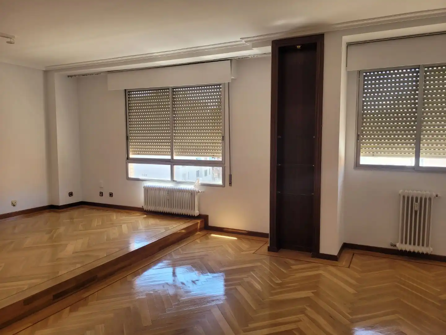 Appartamento con ascensore in affitto a Ayala 106, imagen 7