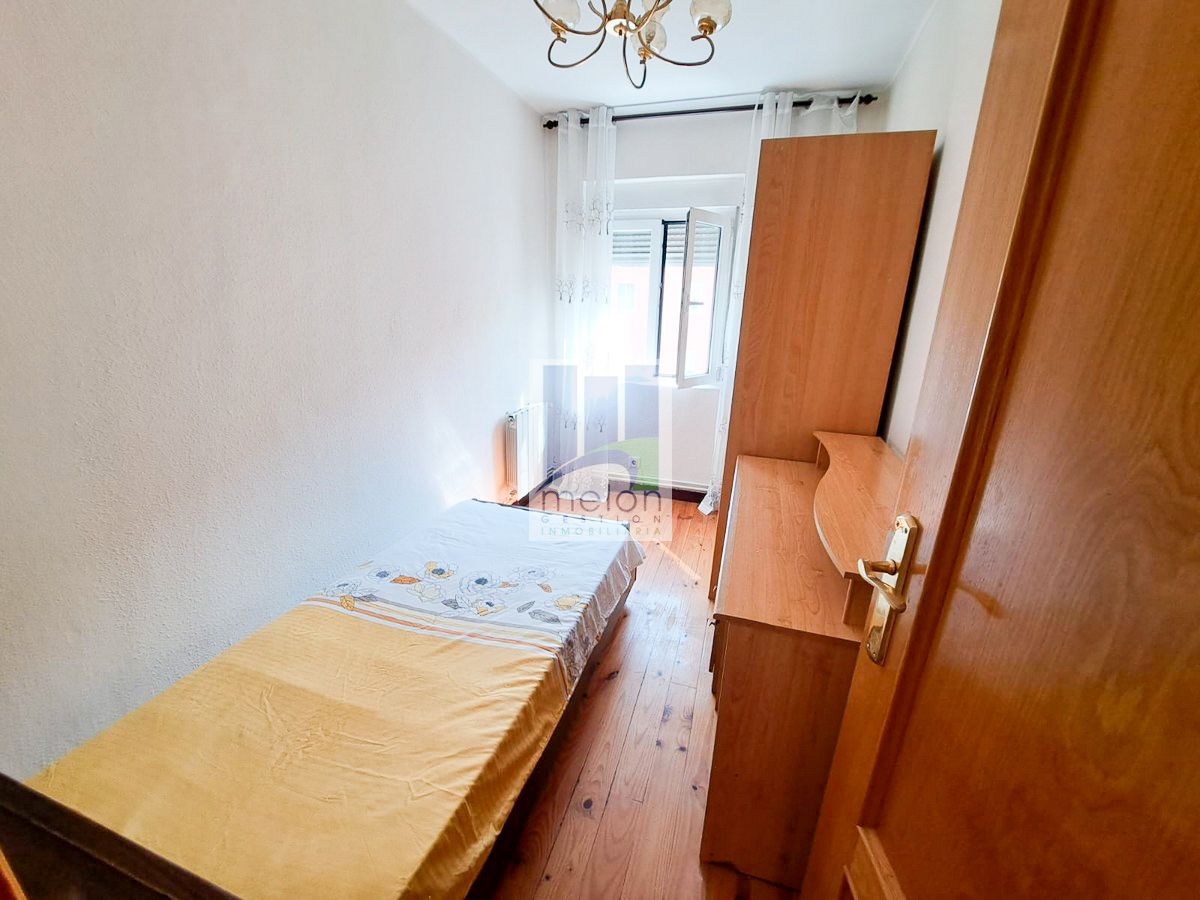 Bedroom of Flat for sale in Burgos Capital