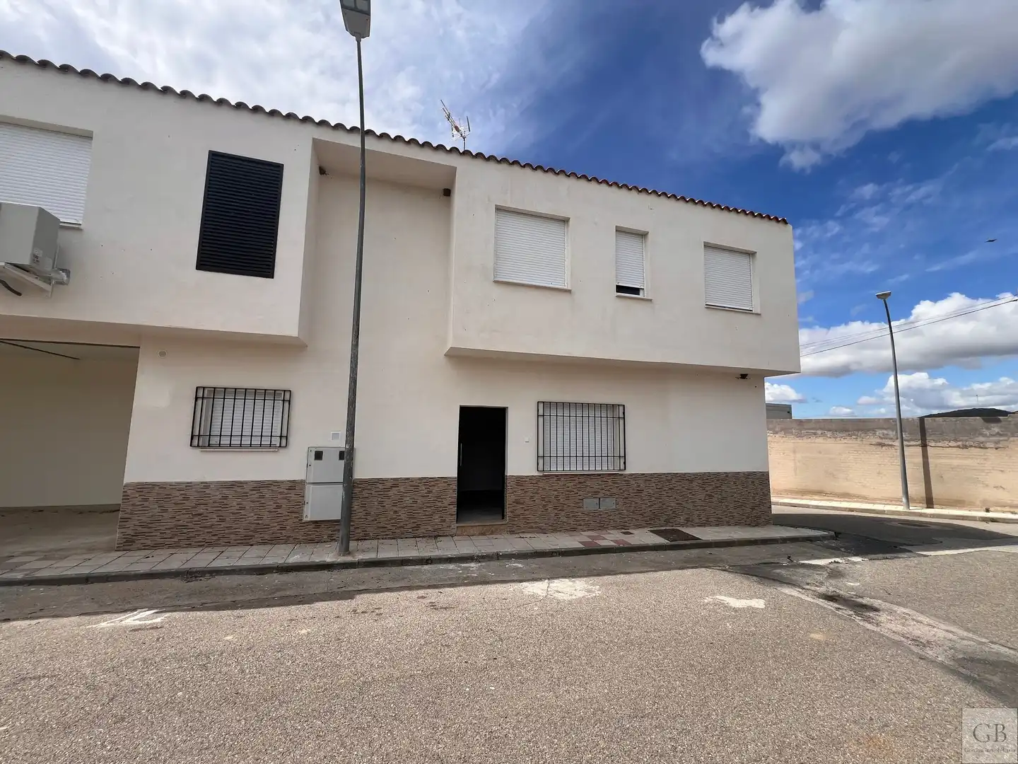 Vista exterior de Casa o xalet en venda en Almonacid de Toledo amb Calefacció