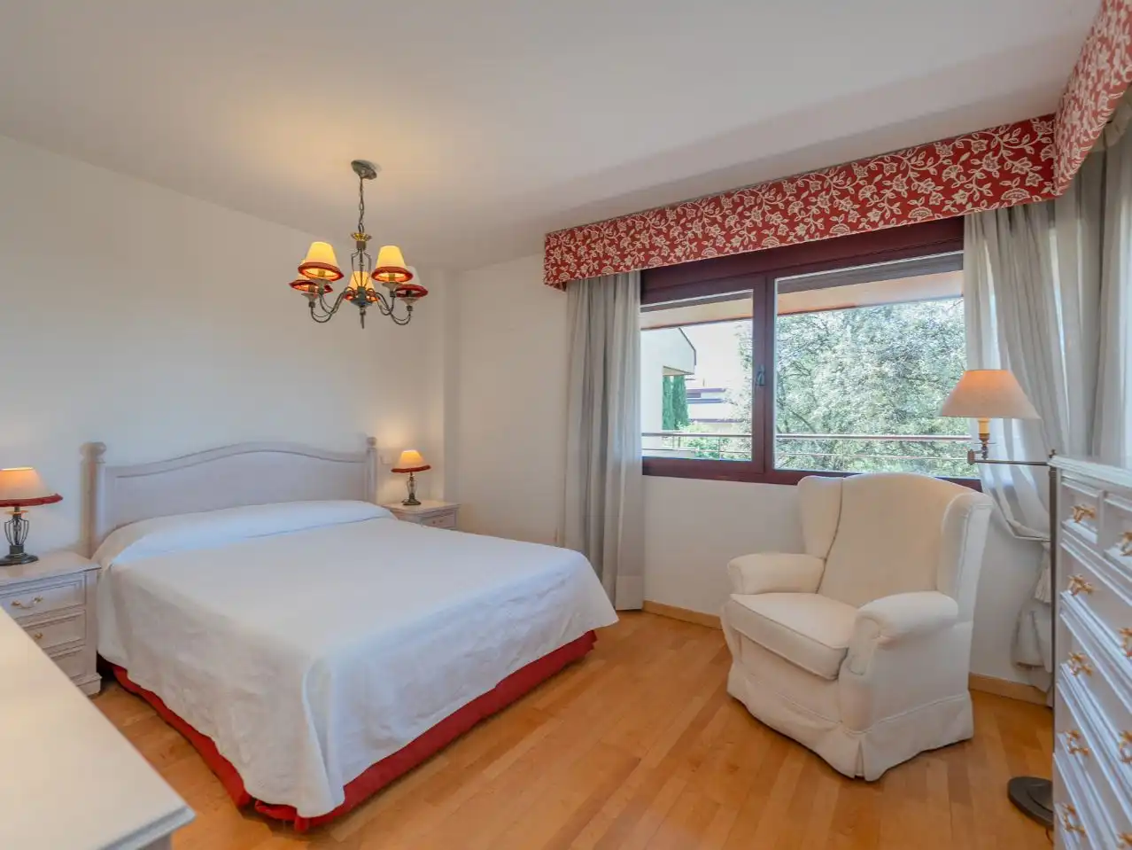 Habitación de Casa o chalet en venta en Torrelodones con Terraza y Balcón
