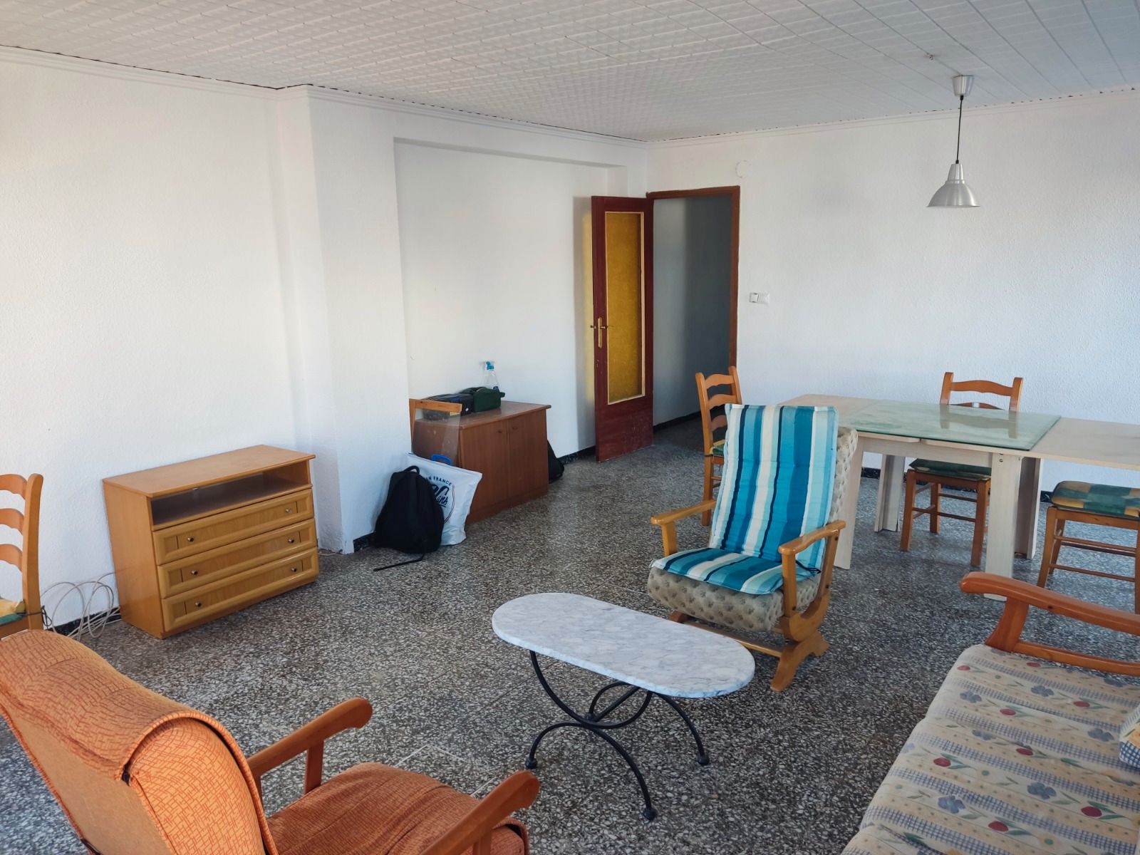 Living room of Flat for sale in Alzira  with Furnished and Balcony