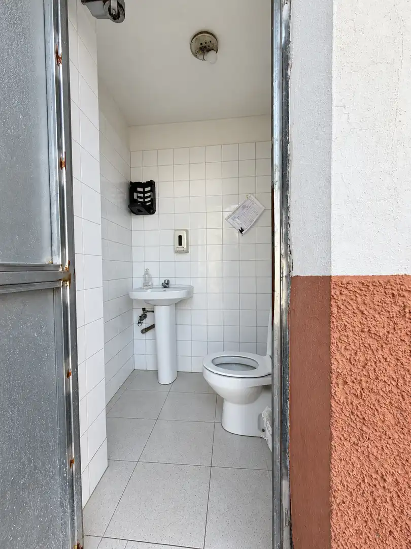 Industrial building to rent in COLON, imagen 23