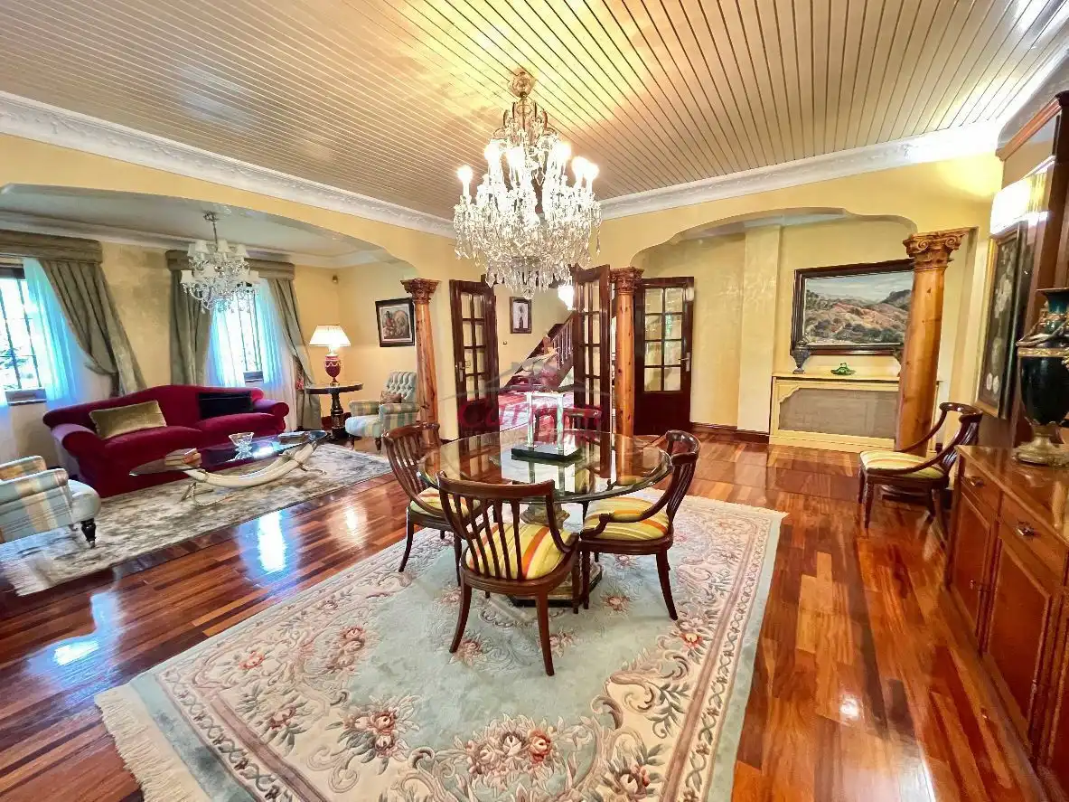 Comedor de Casa o chalet en venta en Loiu con Jardín privado, Terraza y Trastero