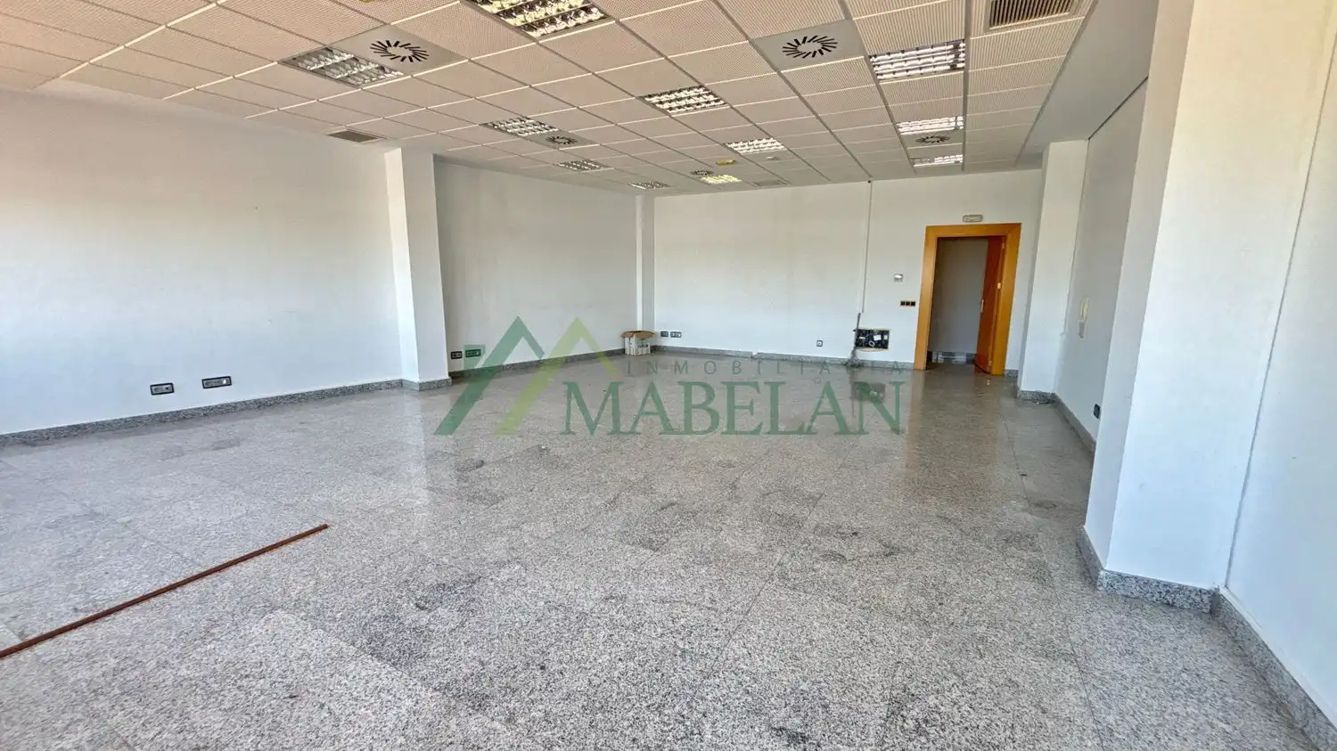 Oficina de alquiler en Las Rozas de Madrid con Calefacción