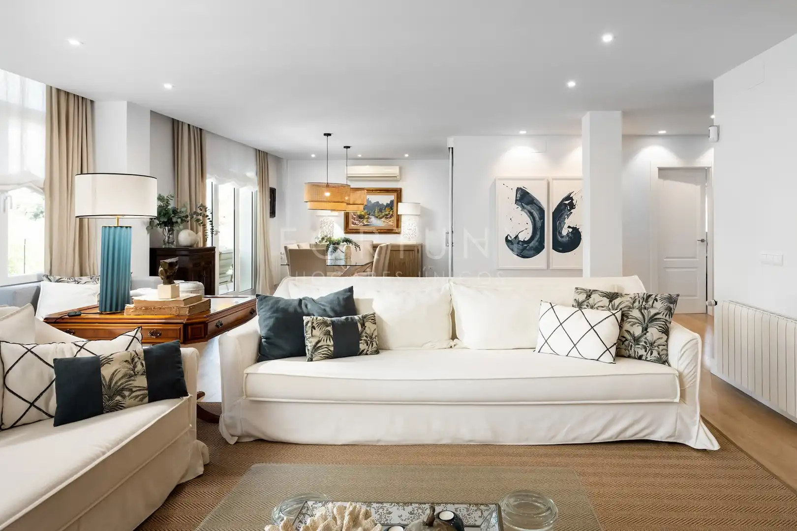 Sala de estar de Casa o chalet en venta en Málaga con Aire acondicionado, Calefacción y Jardín privado
