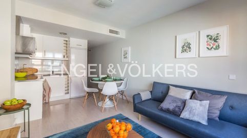 Foto 2 de Estudio en venta en Valdeacederas, Madrid Capital