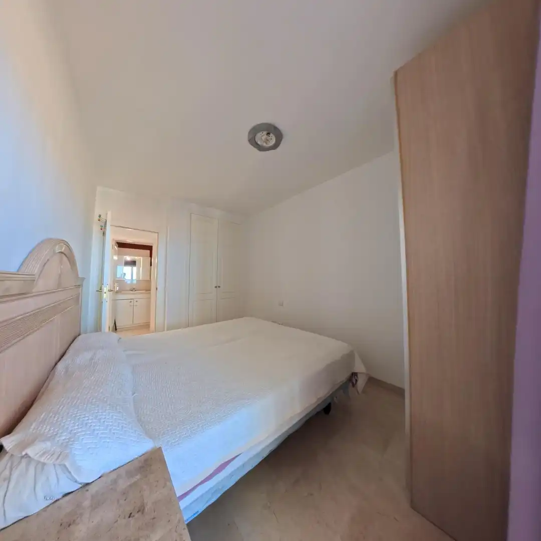 Habitación de Ático en venta en Arona con Terraza, Amueblado y Horno