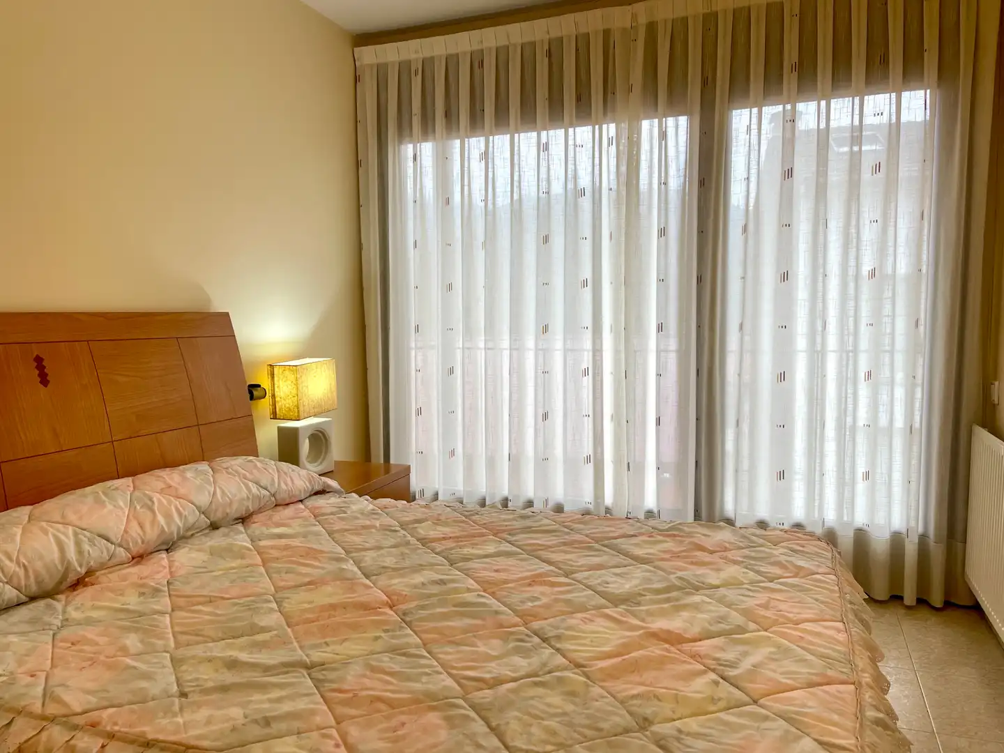 Habitación de Casa adosada en venta en Sant Joan de les Abadesses con Calefacción, Jardín privado y Trastero
