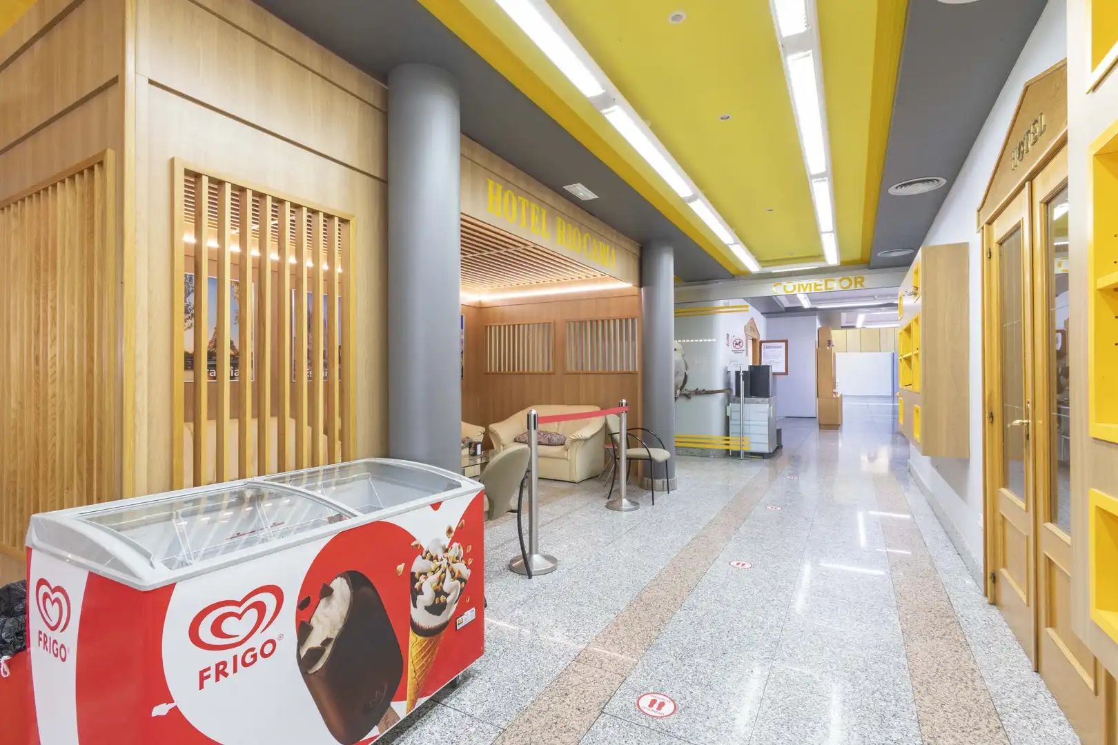 Edificio en venta en Cavia