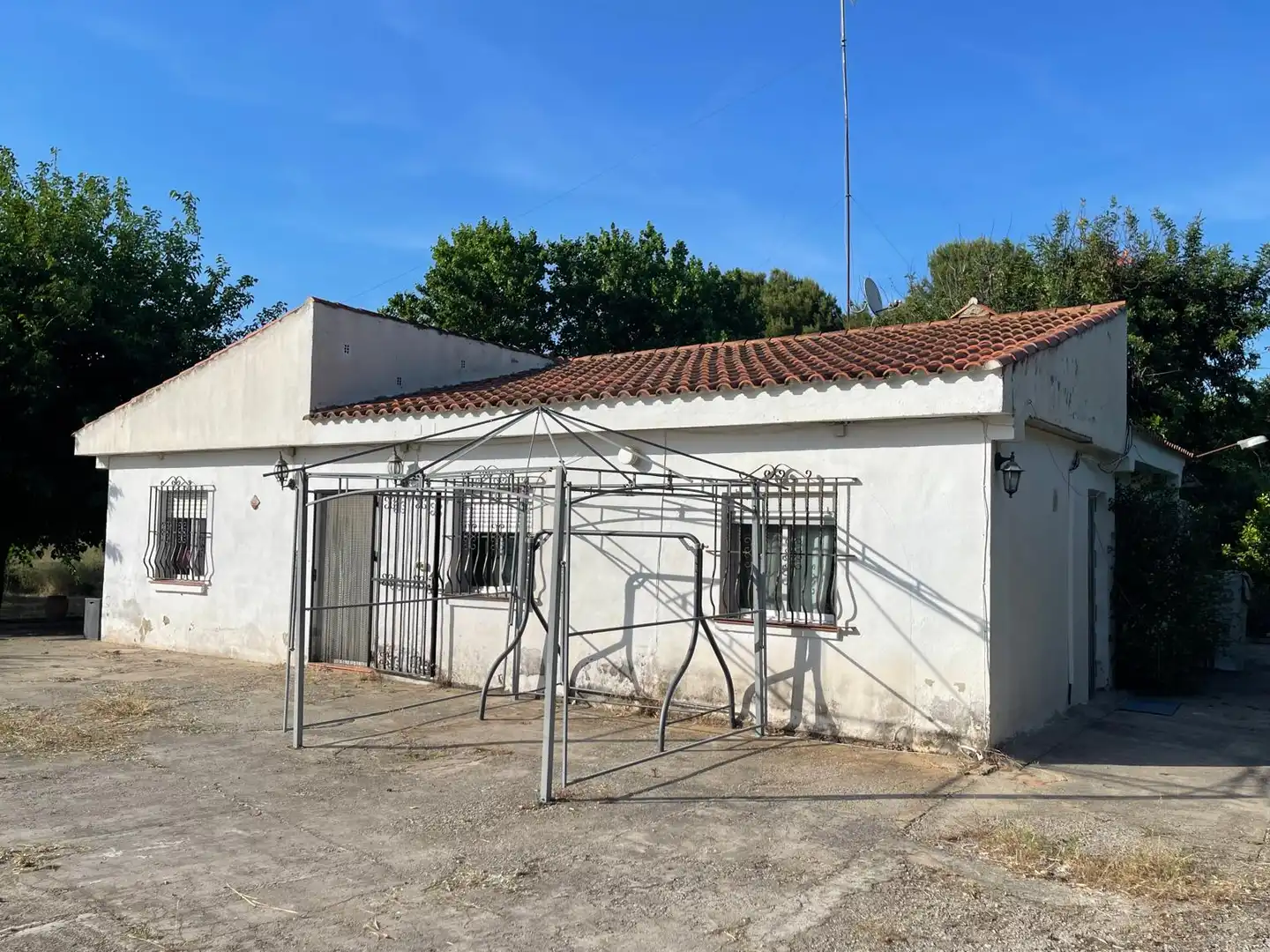 Vista exterior de Casa o chalet en venta en Pedralba con Jardín privado, Terraza y Piscina
