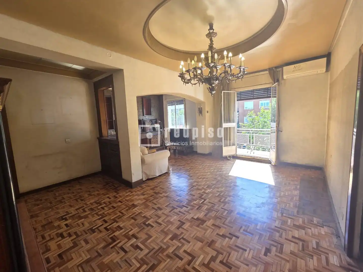 Wohnzimmer von Wohnung zum Verkauf in Madrid mit Heizung, Parkett und Terrasse
