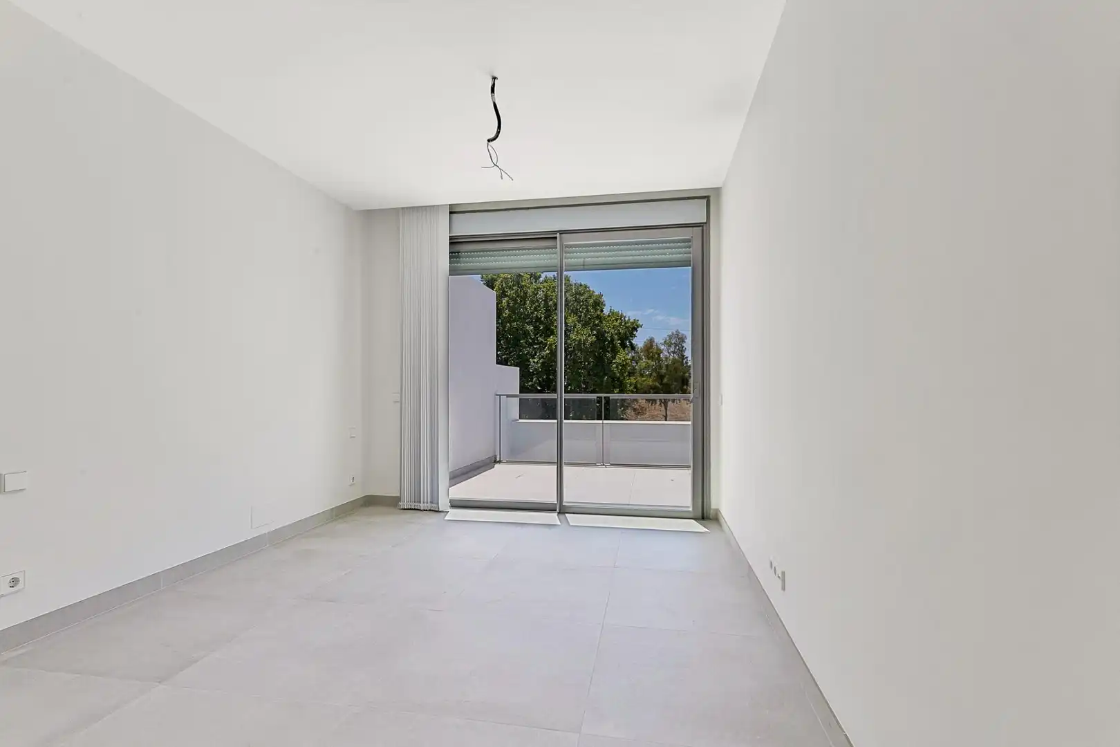 Habitación de Casa adosada en venta en Marbella con Aire acondicionado, Calefacción y Jardín privado