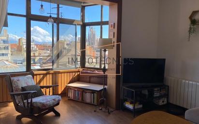 Living room of Flat for sale in  Barcelona Capital  with Heating and Terrace