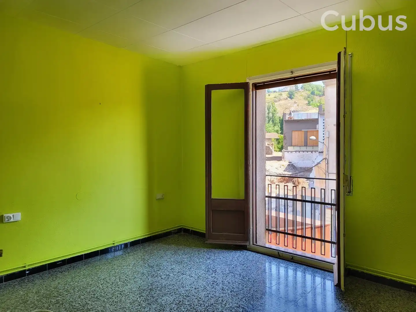 Balcony of Flat for sale in Olot  with Terrace and Balcony