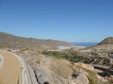 Terreno residenziale in vendita a Calle Los Naranjos 38