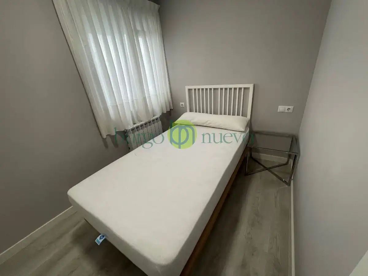 Habitación de Piso en venta en León Capital  con Calefacción y Terraza