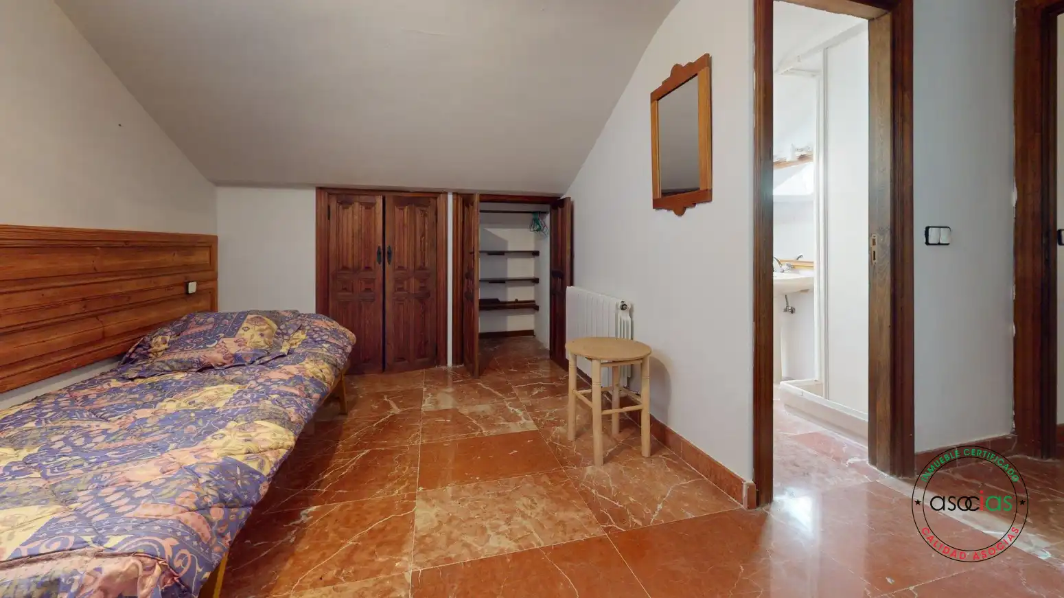 Dormitori de Casa o xalet en venda en Juarros de Voltoya amb Calefacció i Traster