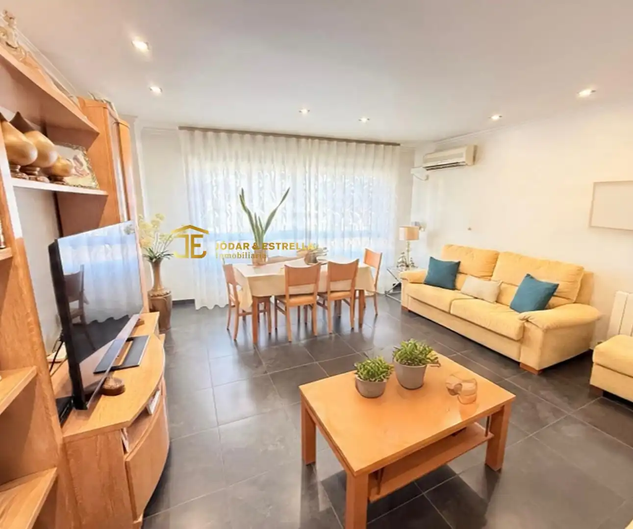 Appartamento con terrazza in vendita a Lorca Ciudad