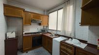 Kitchen of Flat for sale in  Valencia Capital