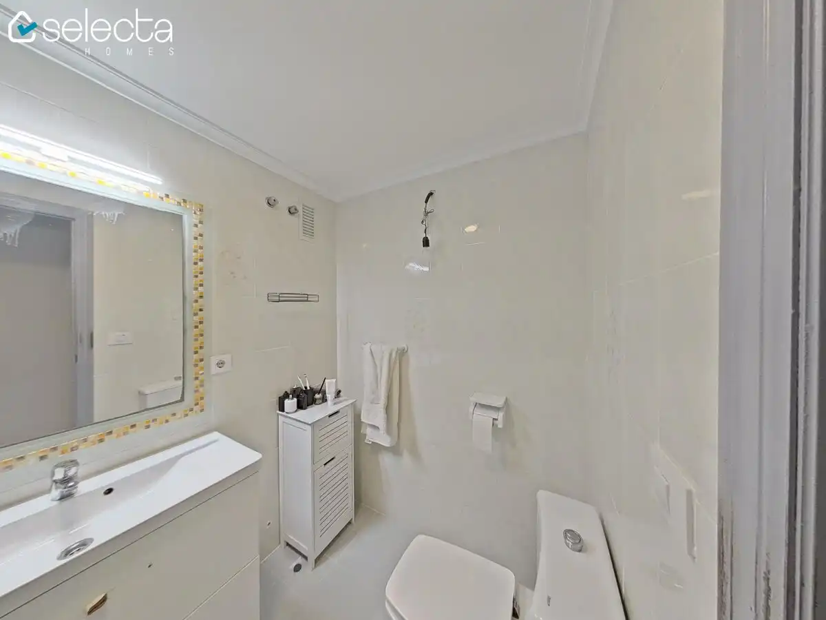 Baño de Piso en venta en Dénia con Aire acondicionado, Calefacción y Terraza