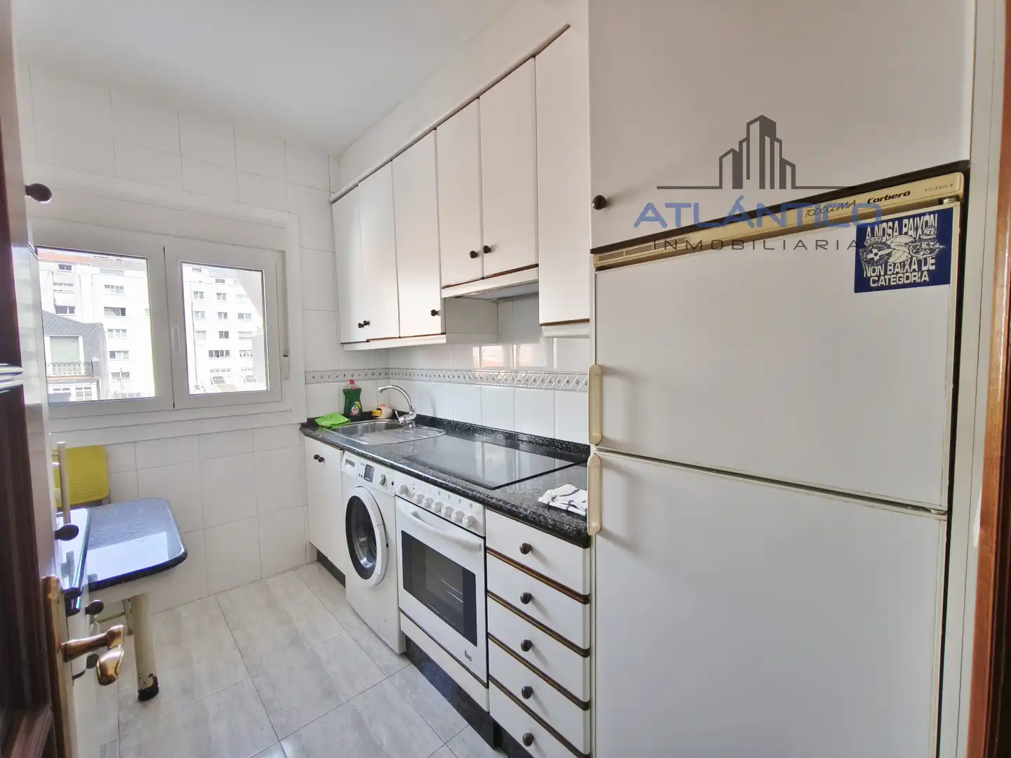 Kitchen of Flat for rent in A Coruña Capital   with Heating, Parquet flooring and Furnished