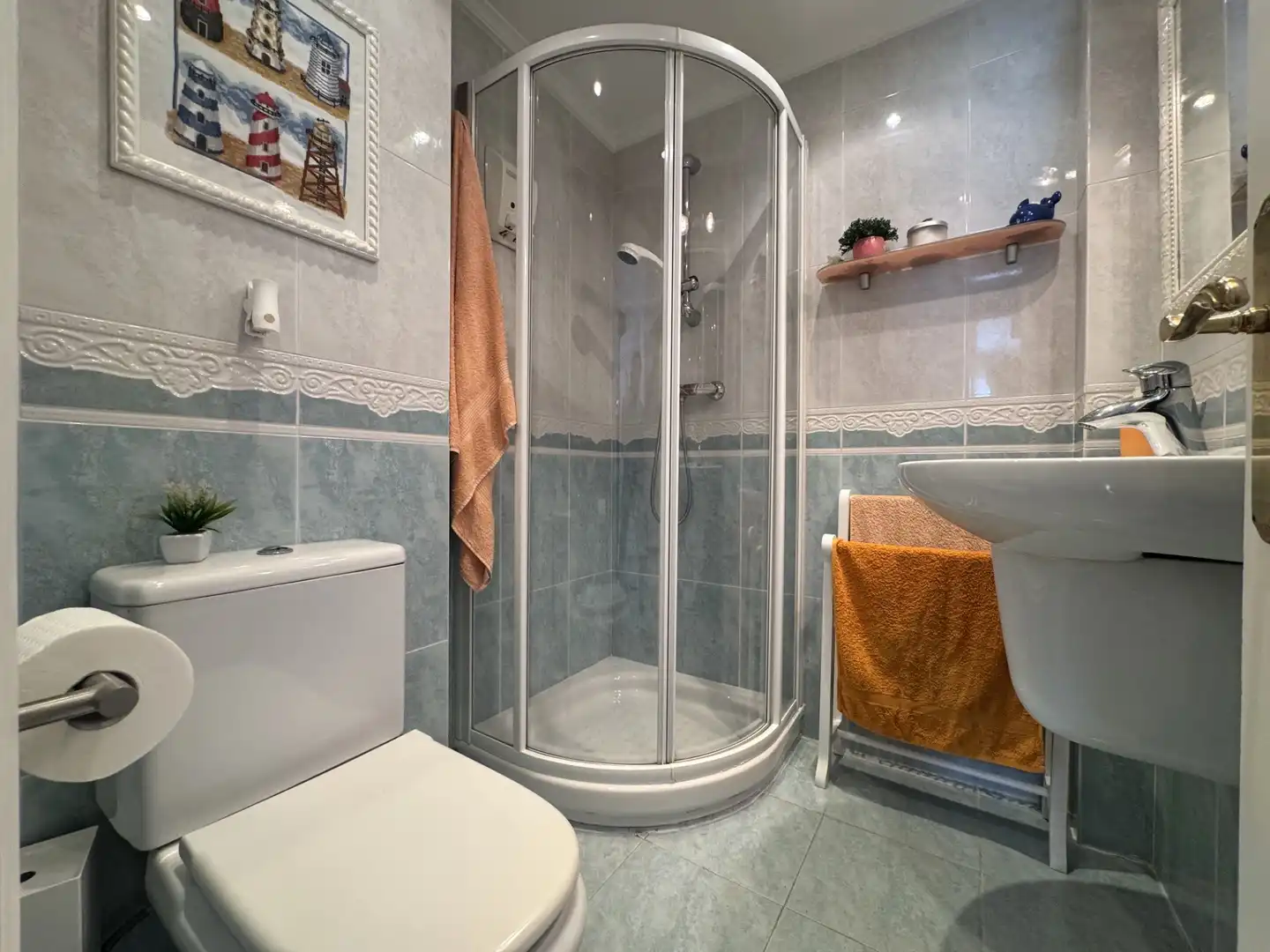Baño de Piso en venta en Getxo  con Calefacción, Terraza y Amueblado