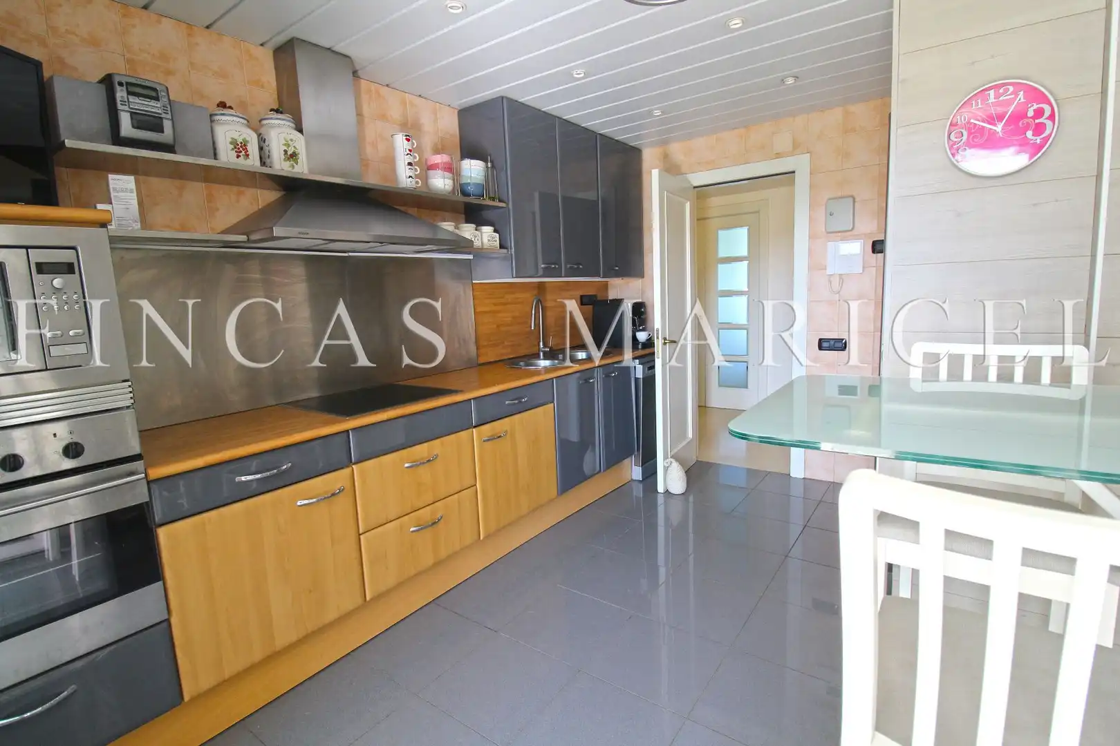 Cocina de Piso de alquiler en Sitges con Aire acondicionado, Calefacción y Terraza