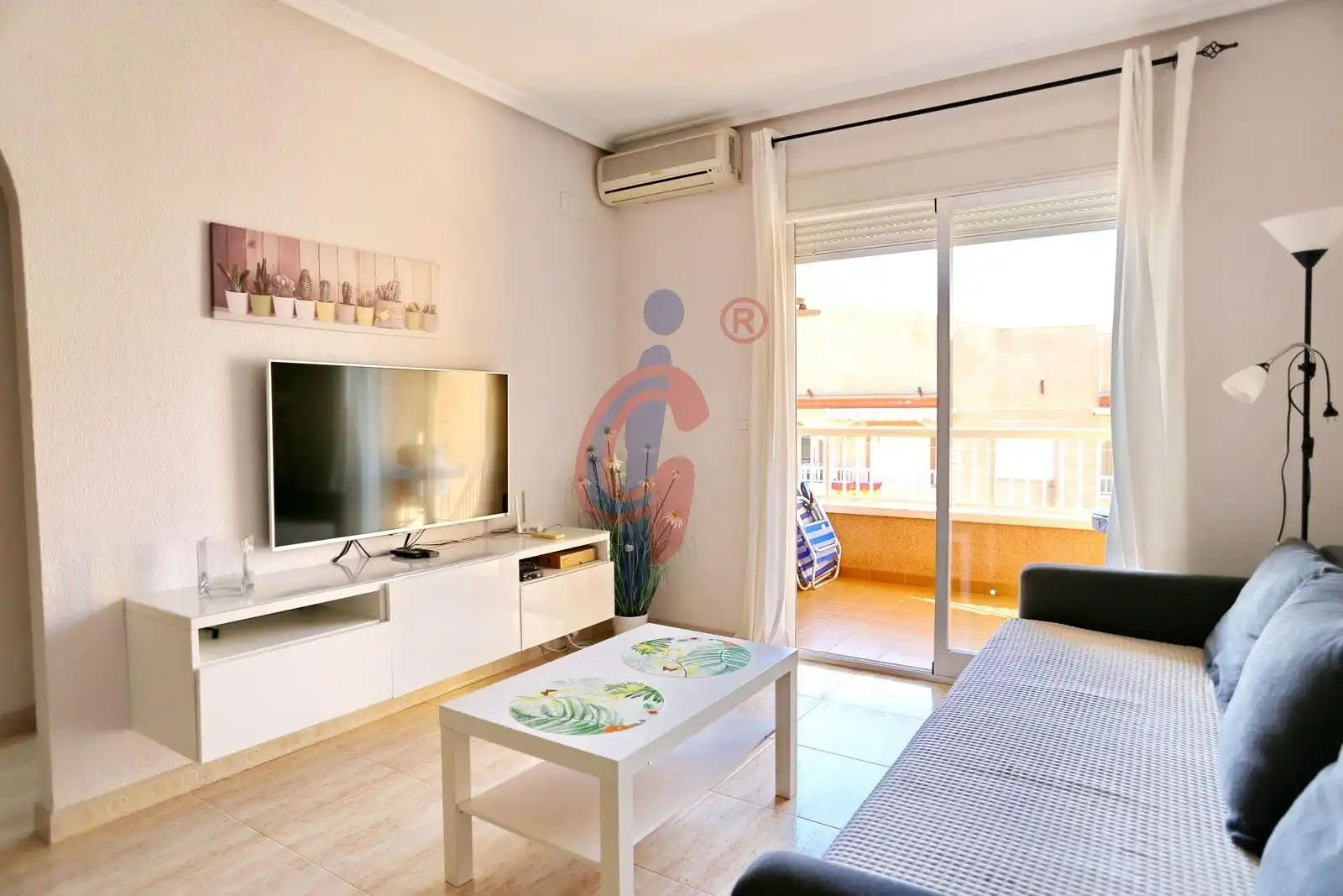 Piso con ascensor en venta en Calle Calle Pintor Antonio López 7, imagen 4