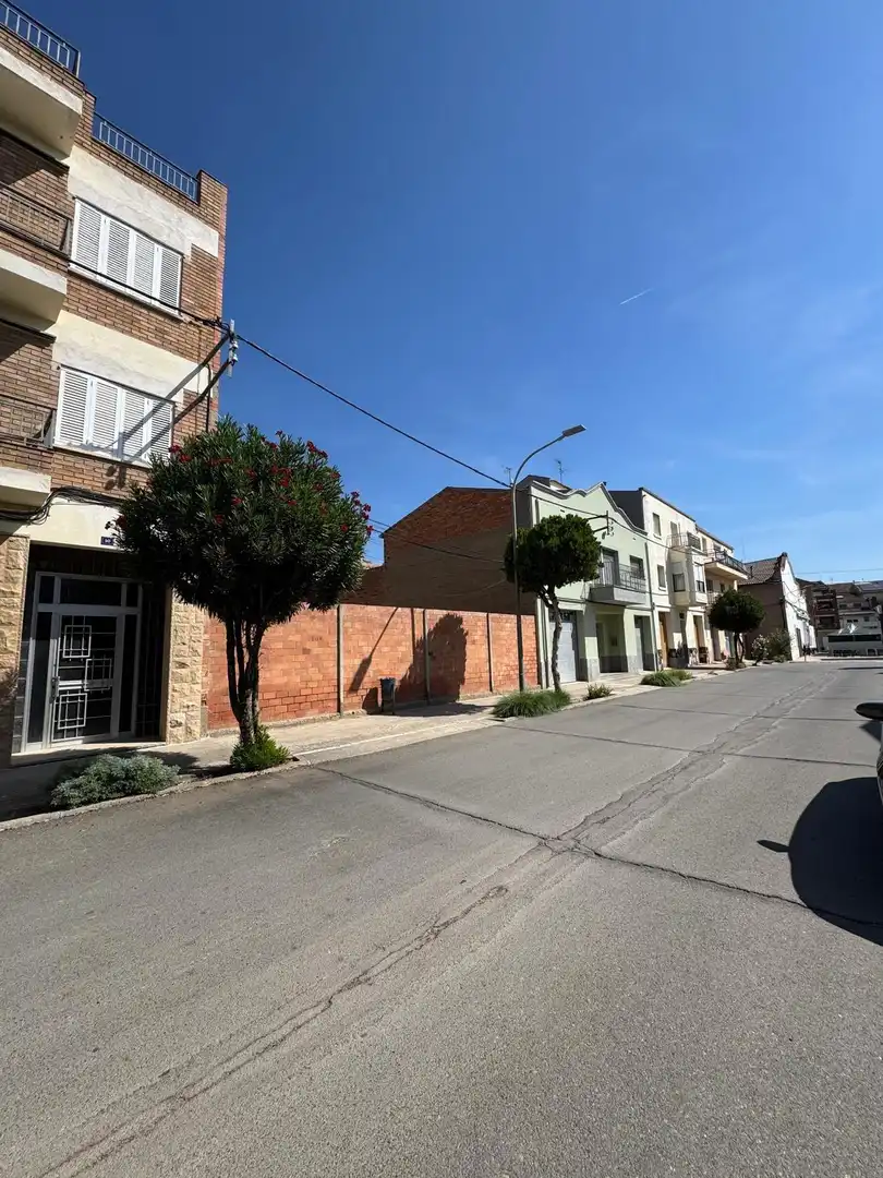 Terreny residencial en venda a Linyola, imagen 3