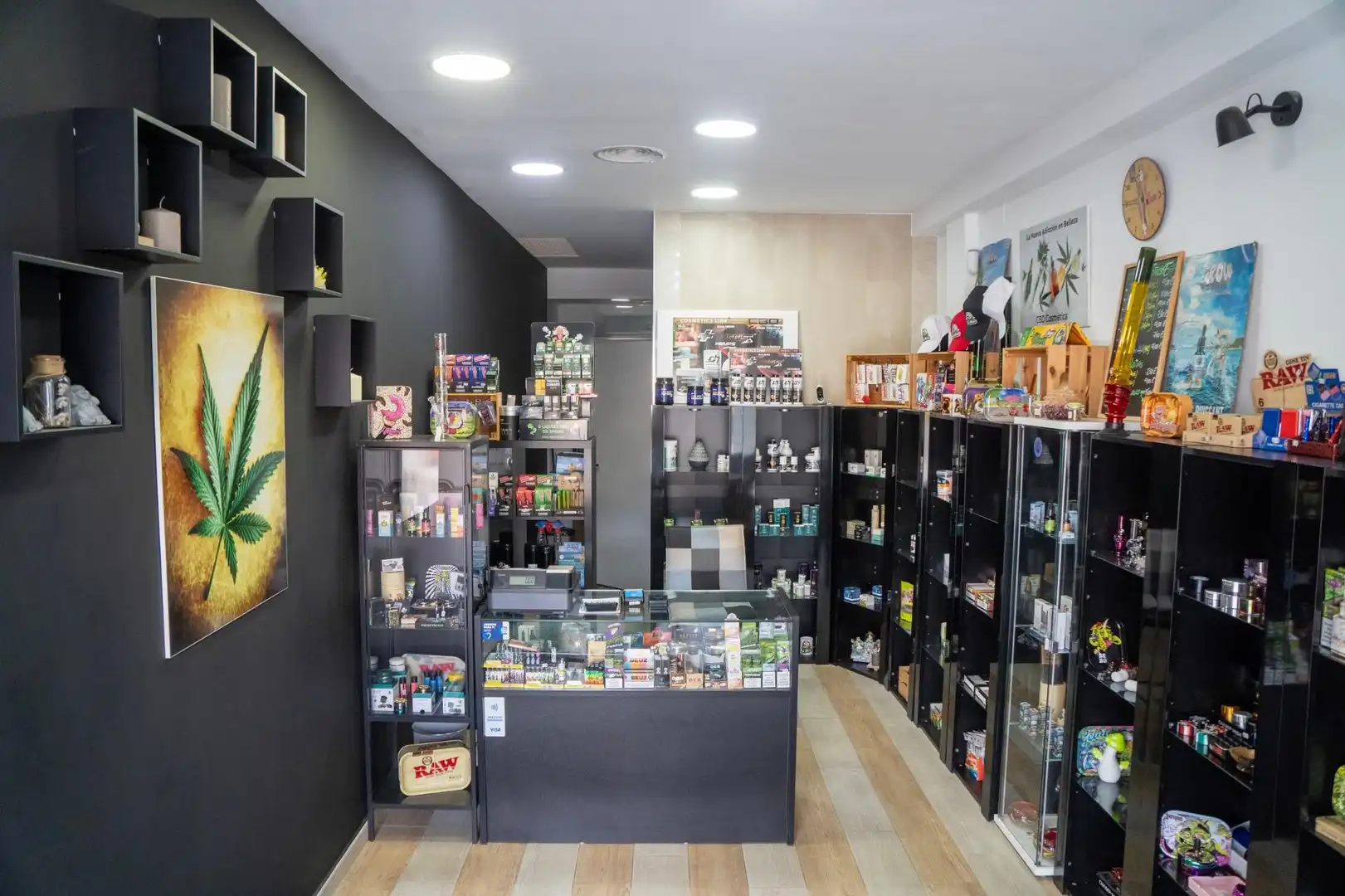 Local comercial en traspaso en Solymar