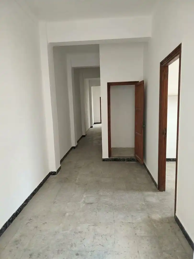Erdgeschoss zum Verkauf in Llaurí, Valencia
