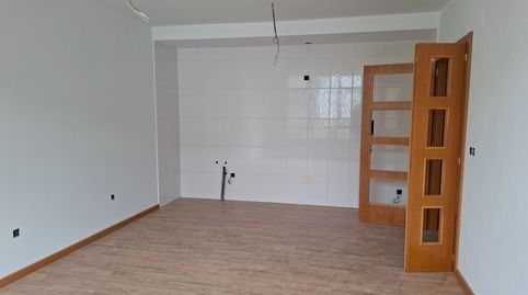 Foto 4 de Piso en venta en Rúa Rosalía de Castro, 3, O Vicedo , Lugo