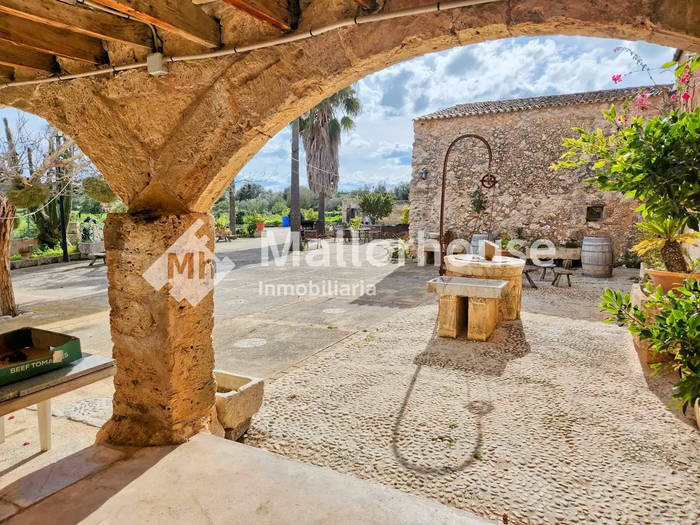 Casa rústica amb terrassa en venda a Santa Margalida Poble, imagen 5