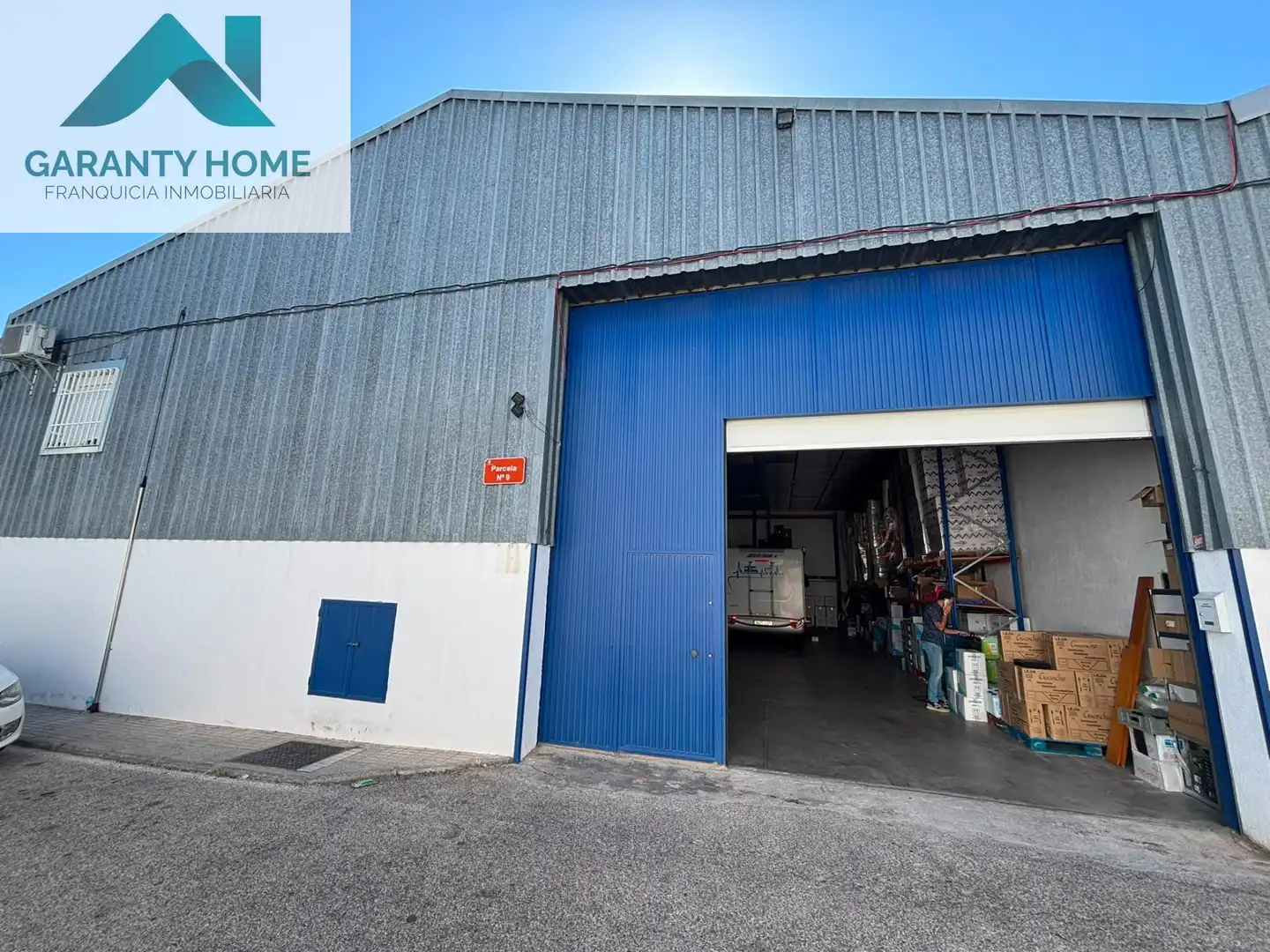 Industrial building for sale in Renfe - Bulevar 1ª y 2ª Fase, imagen 2