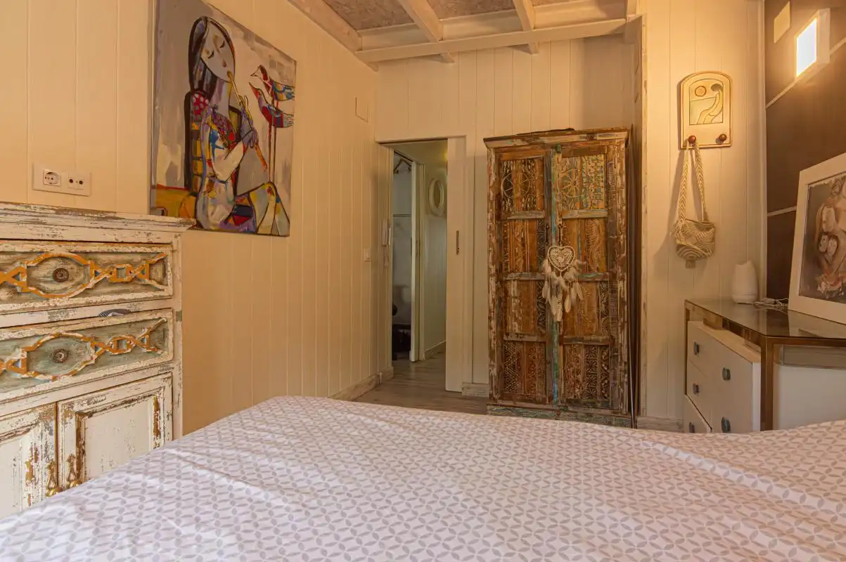 Schlafzimmer von Haus oder Chalet zum Verkauf in Oliva mit Klimaanlage, Heizung und Privatgarten