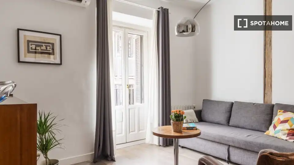 Appartement avec terrasse à louer à Centro, imagen 2